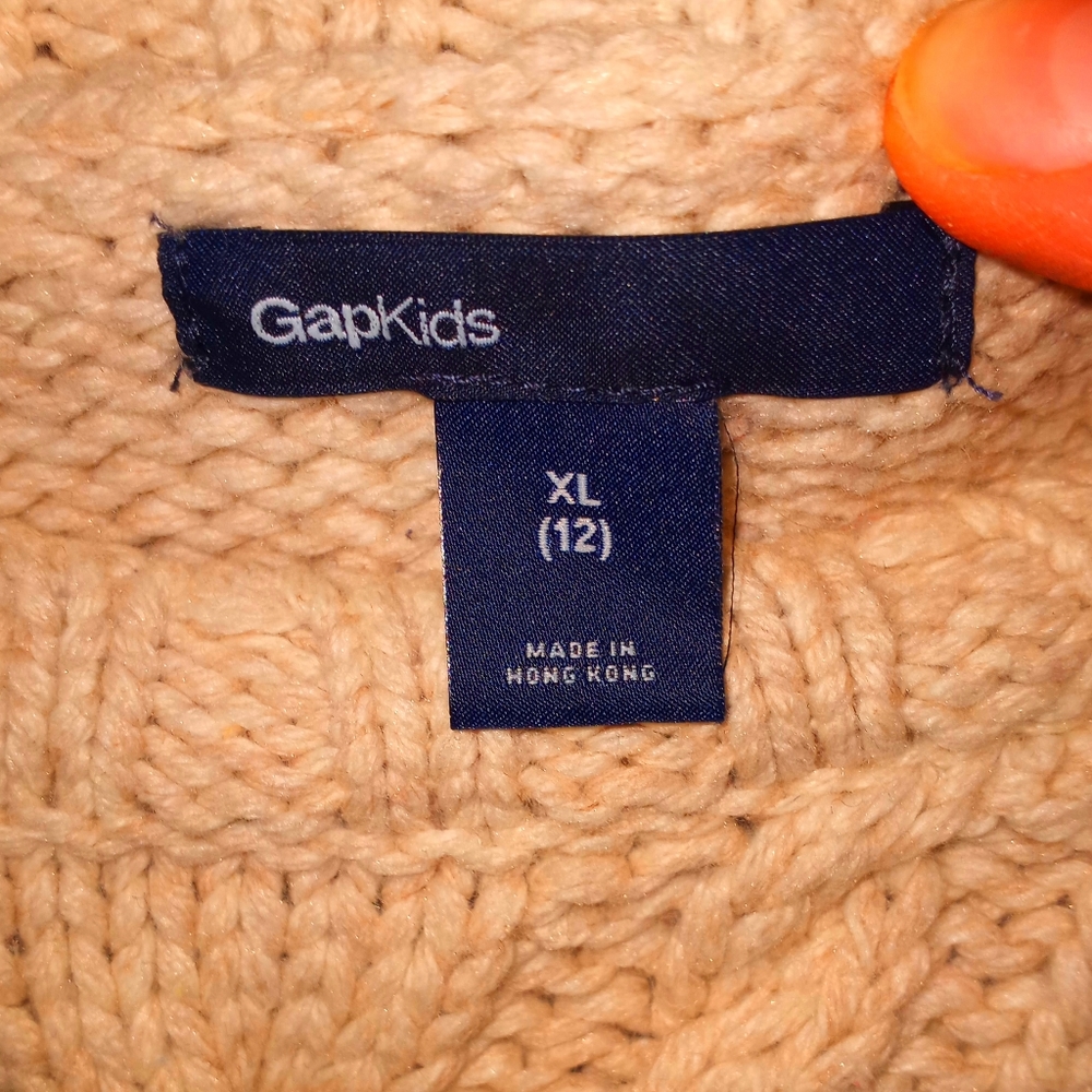 Gap Kids sweater - Picture 2 of 3